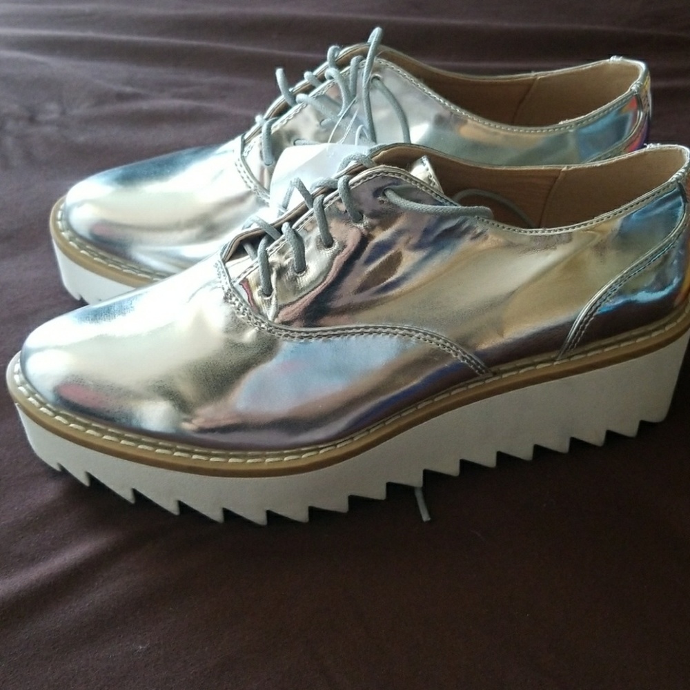 Divided platform oxfords